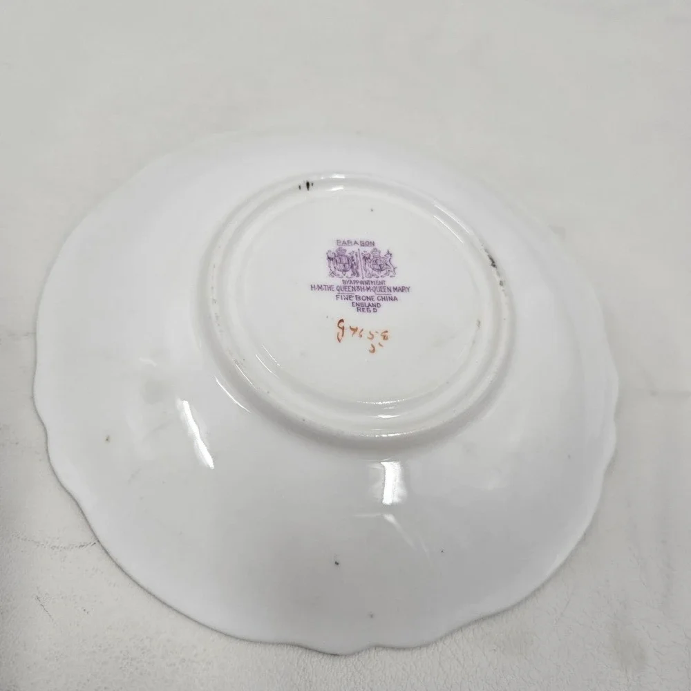 Paragon Fine Bone China Teacup & Saucer Black Yellow Hibiscus Vintage
